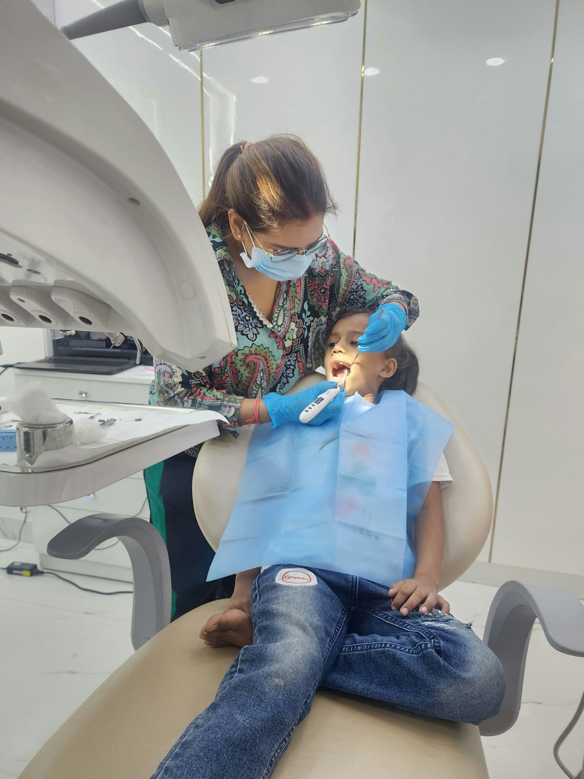 Odontopediatría niño dentista infantil primera visita dental